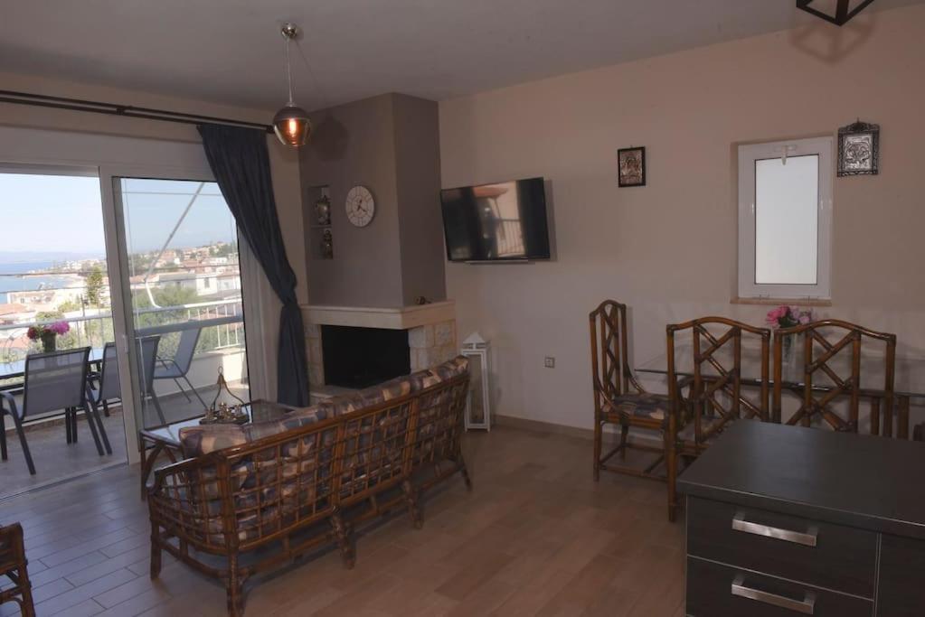 Katerina Luxury Suites Elia  Exterior photo