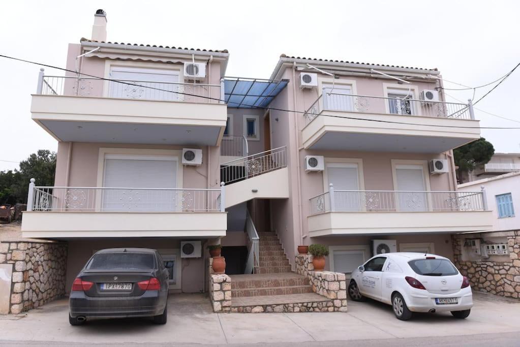 Katerina Luxury Suites Elia  Exterior photo