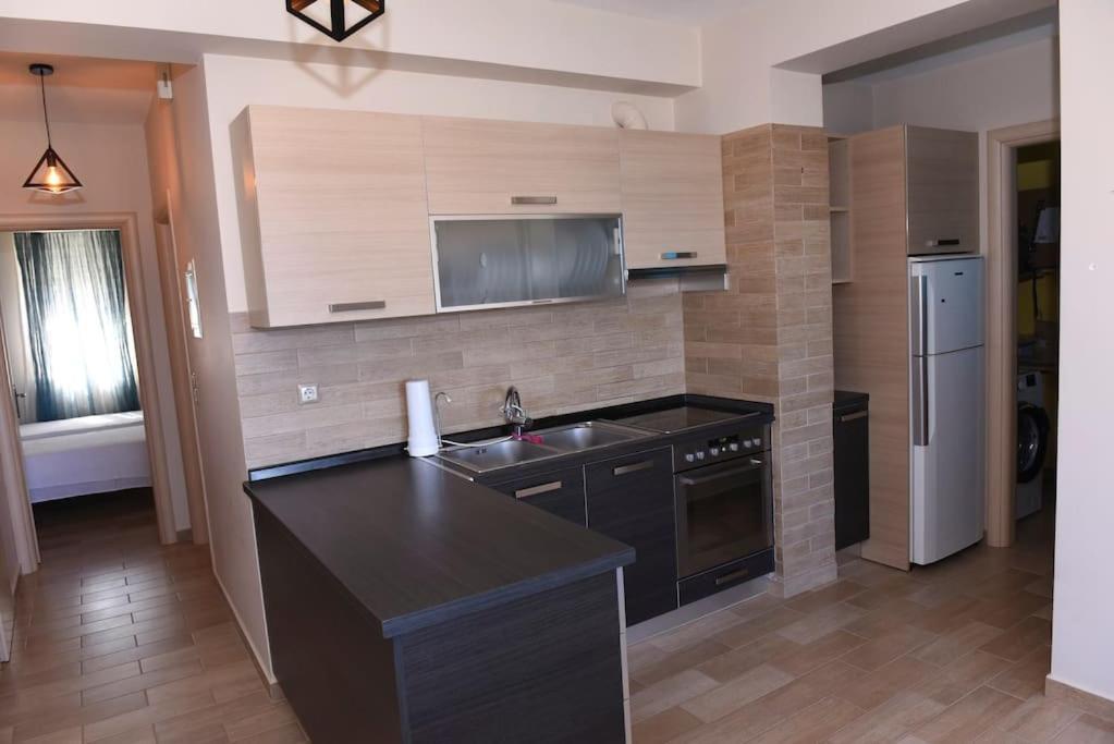 Katerina Luxury Suites Elia  Exterior photo